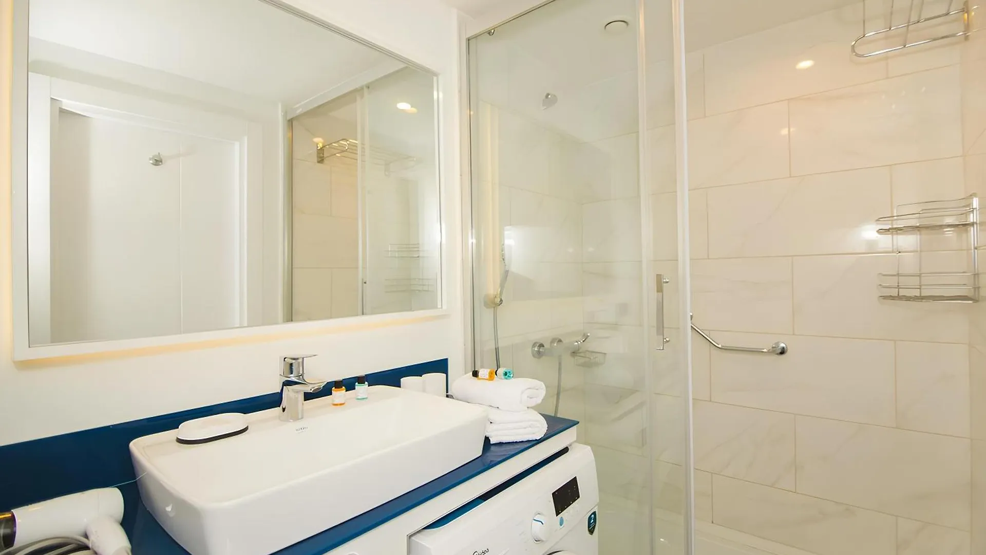 Sea View Panoramic Suite Orbi City Batumi